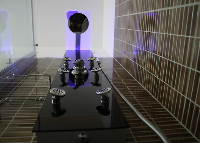 לינה וארוחת בוקר Giosa 2*